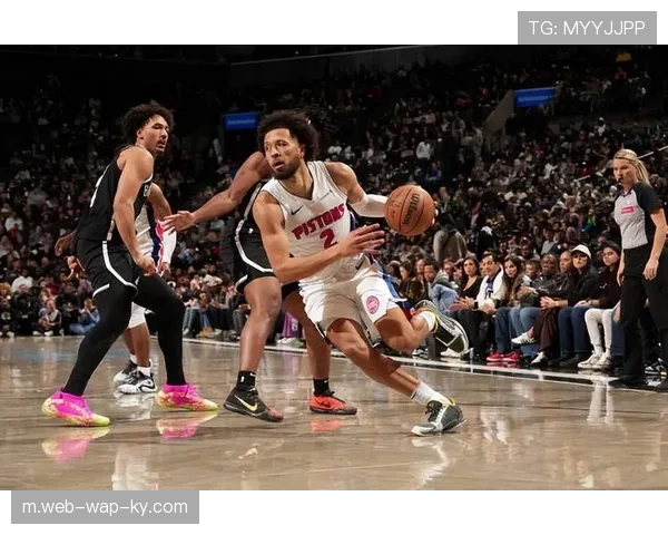 活塞队稳居战力榜首 坎宁安引领球队打出 decade 最佳表现